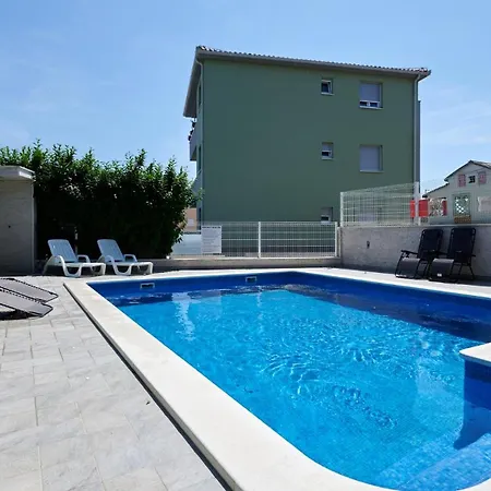 Adria Apartment *